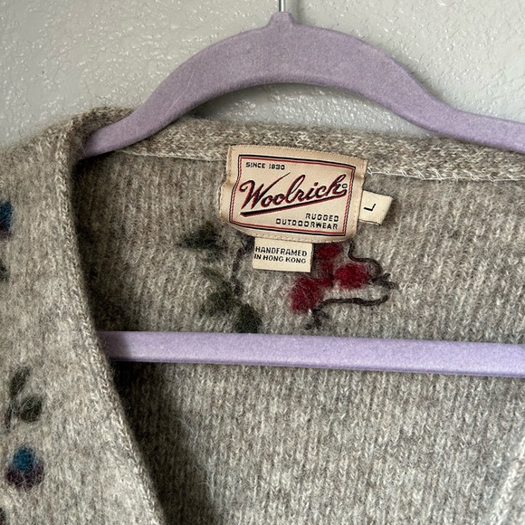 🍃Vintage Woolrich Sweater🍃 - Picture 2 of 6
